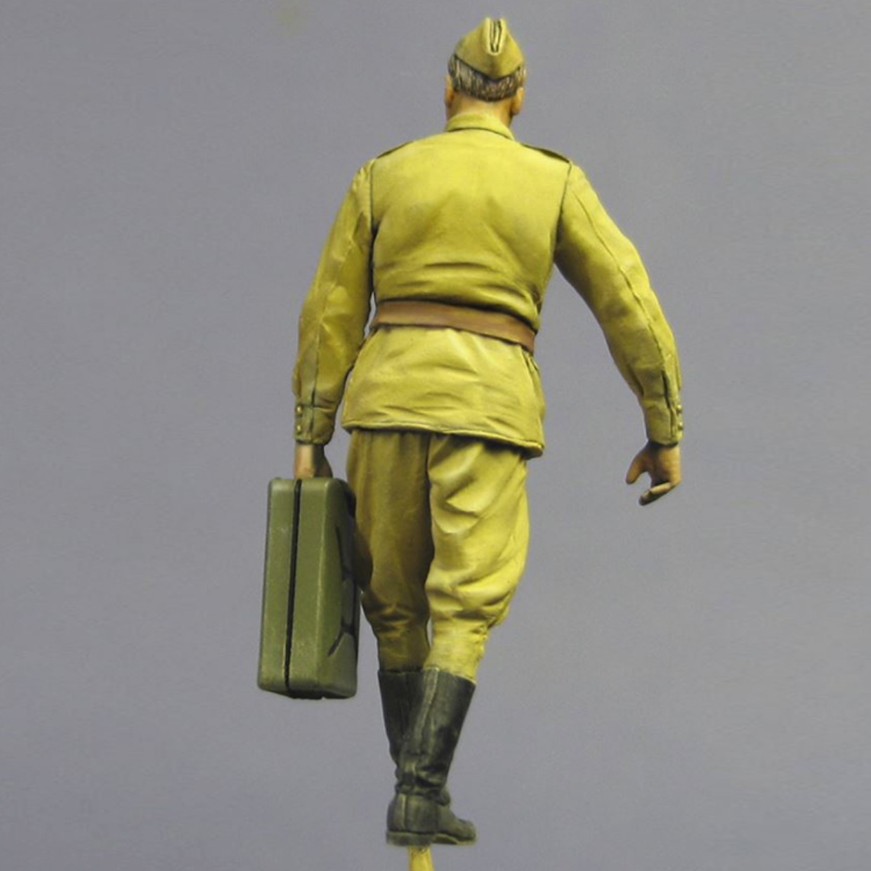 Crazy tourr 1/35 người lính nhựa mô hình chủ đề quân sự Thế chiến II Lính Xô viết GK người mẫu trắng tay 303 - Capsule Đồ chơi / Búp bê / BJD / Đồ chơi binh sĩ 	mua mô hình nhân vật hoạt hình