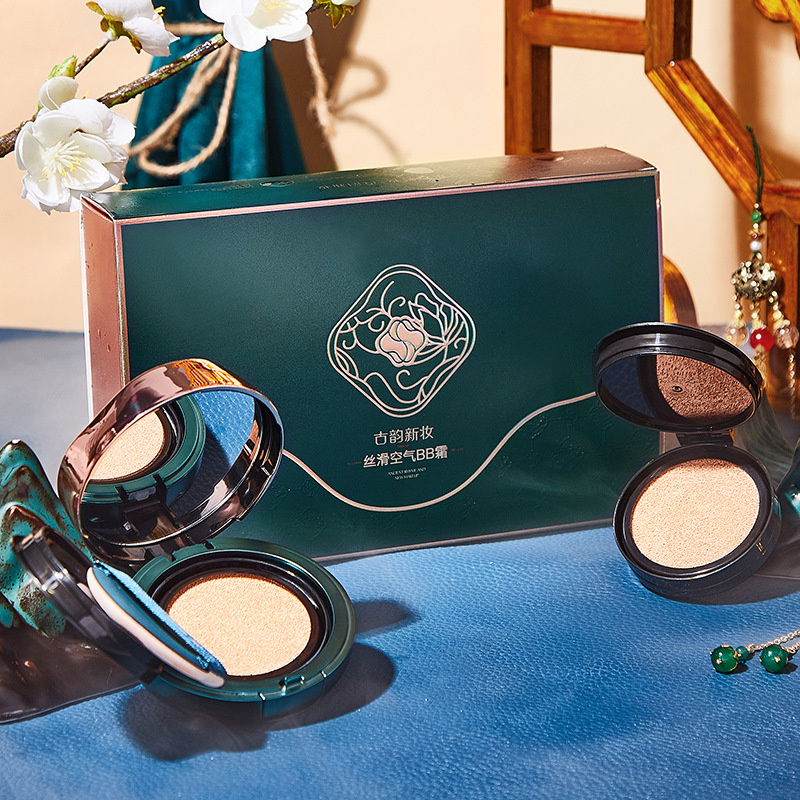 Air cushion bb creamy dry leather powder bottom liquid control oil flawless moisturizing and persistent not easy to demakeup cream creamy creamy oil