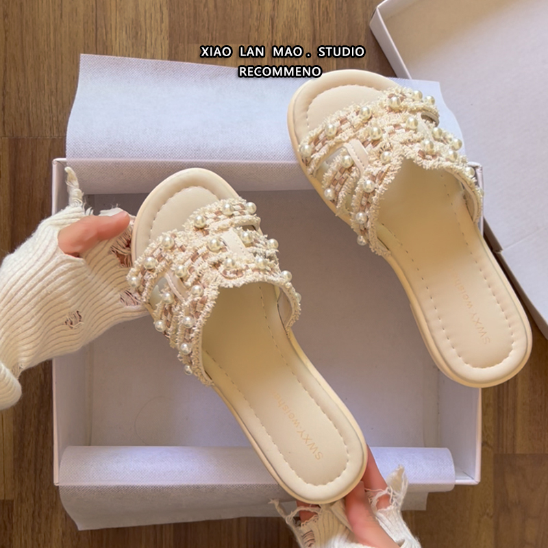 Chanel-Style Pearl Slippers for Women, Suitable for Outdoor Wear, 2026 Summer New Flat Sandals, Versatile with Dresses, Beach Sandals Chanel-Style Pearl Slippers for Women, Suitable for Outdoor Wear, 2026 Summer New Flat Sandals, Versatile with Dresses, Beach Sandals