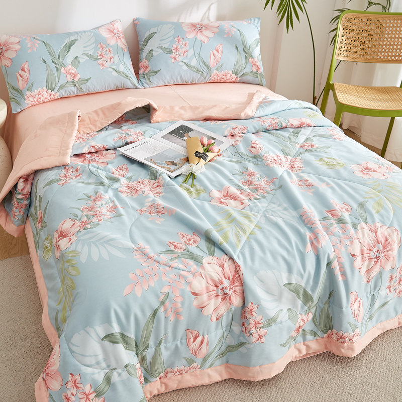 Xinjiang Cotton 100% Pure Cotton Summer Quilt, All-Cotton Inside and Outside, Air-Conditioning Quilt for Single and Double Beds, Thin Summer Quilt Core, Machine Washable