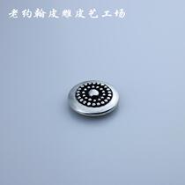 Handmade leather hardware wallet accessories 22mm handmade leather carving decorative buckle ancient silver shield-shaped financial cloth buckle