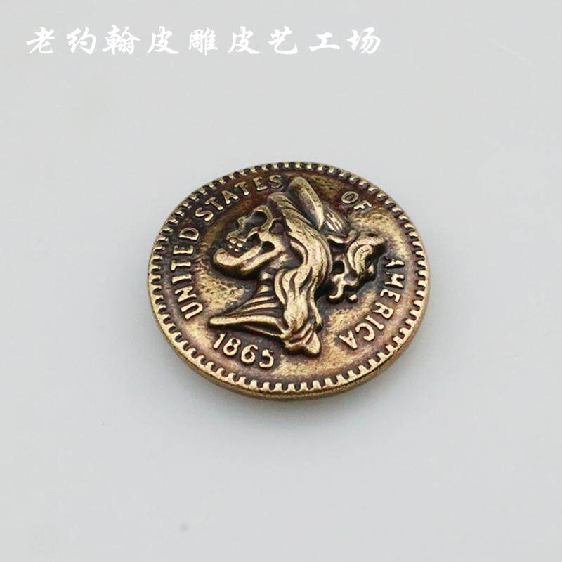 Handmade Leather Bags Hardware Accessories Cloth Buckle Decorative Buckle 31mm Bronze Vintage Skull King Piece