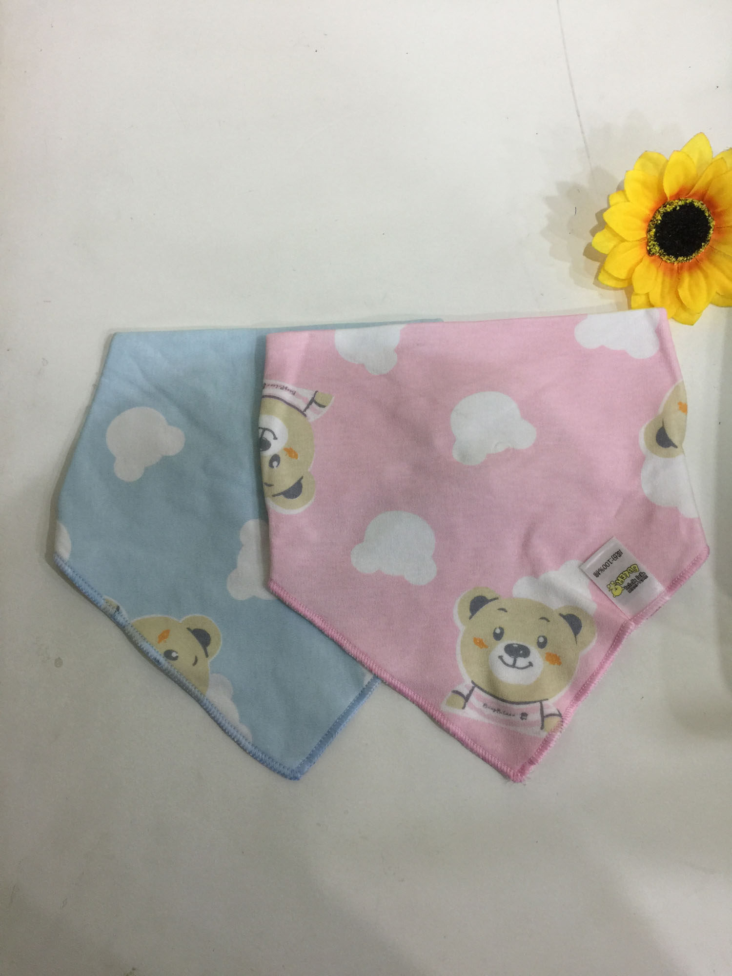 Bombbile baby triangular towel double face double layer pure cotton triangular circumference 0-12 months fit for two clothes