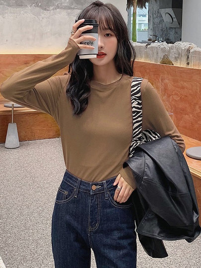White cotton simple bottoming shirt for women 2025 autumn and winter new style small slim long-sleeved T-shirt top trendy