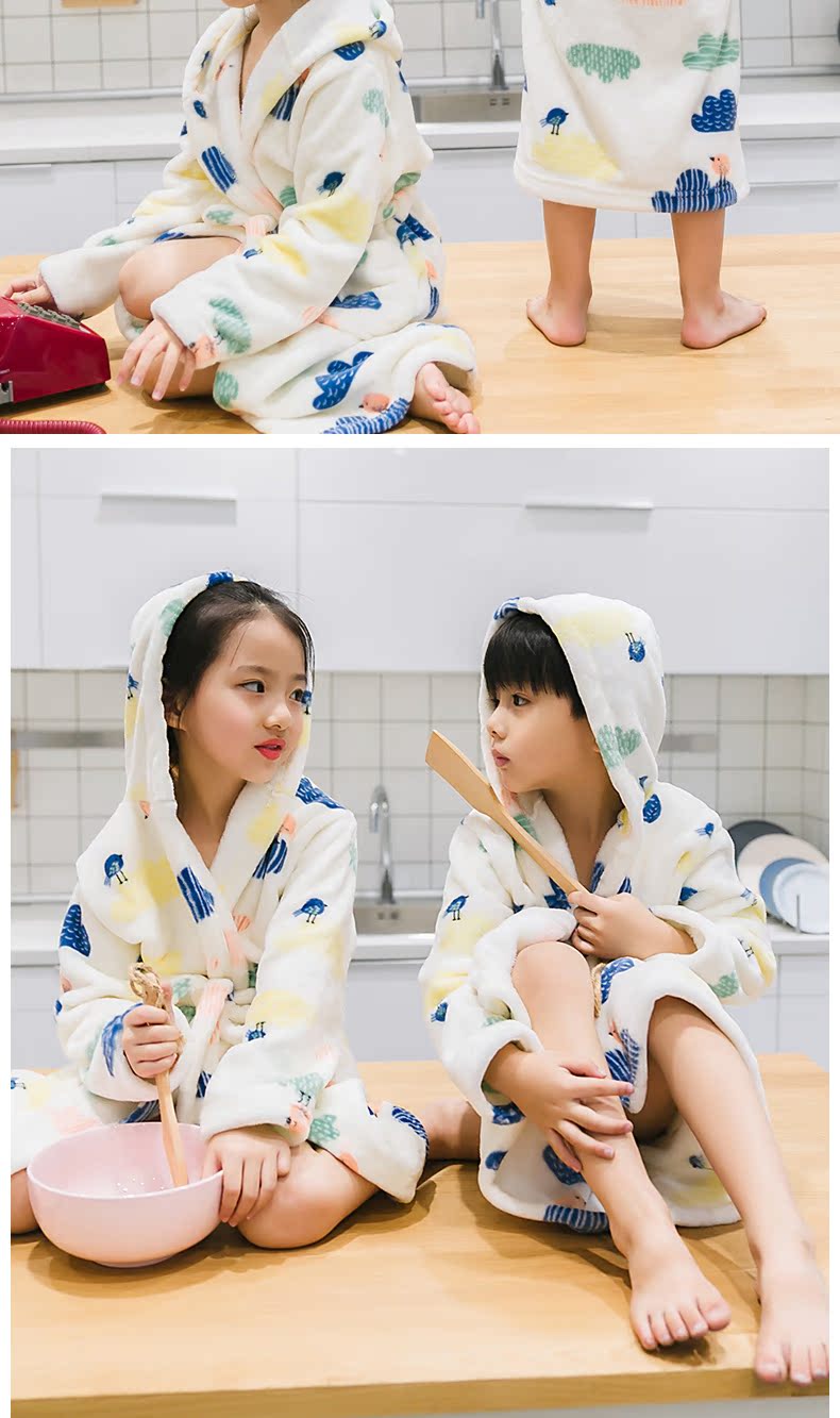 Gegemi mới dày flannel cha mẹ-con áo choàng mẹ và con gái mùa thu và mùa đông san hô lông cừu áo tắm áo tắm vay ngu