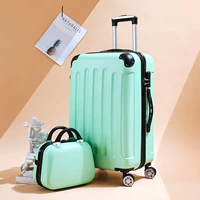 Мятно-зеленый материнский ящик Audi