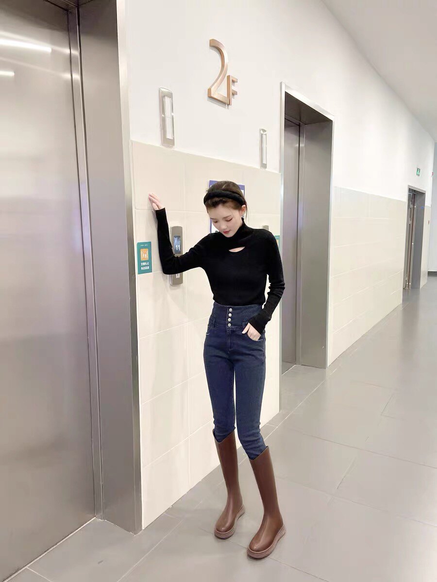 红佳秀珊奈尔专卖店