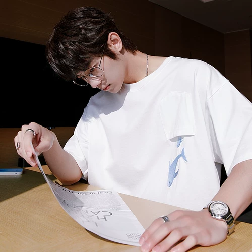 CHICERRO Дизайнерская летняя белая футболка для влюбленных, с вышивкой, тренд сезона, короткий рукав