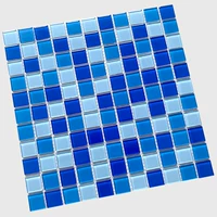 Три цвета синего (один квадрат)