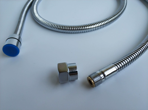 藤巢 Универсальный душевой шланг для душевого шланга.