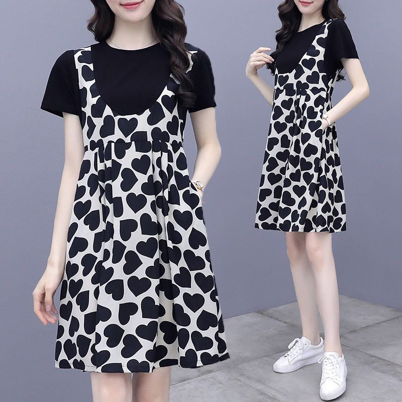 Europe station maternity summer season nursing clothes out of the top summer size Korean version of the hot mom model mid-length dress