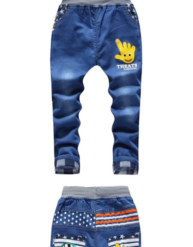 Mùa xuân và mùa thu trẻ em denim quần dài bé trai bé gái vừa và nhỏ quần jeans hoang dã hoạt hình mẫu quần bé thủy triều đồ trẻ em