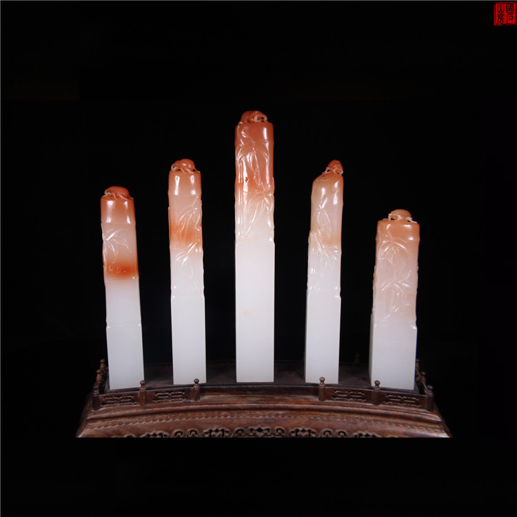 Collection of high-quality Laokeng Huanglong Jade Seals A set of five consecutive chapters and chapters, and the rich and Jiafang seal engraving seals