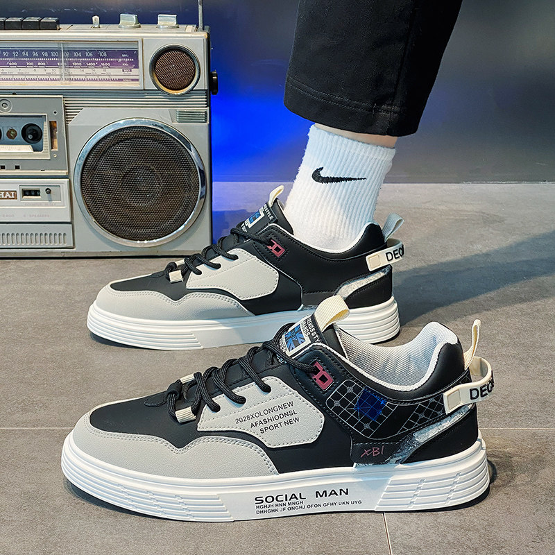 Men's Shoes 2025 New Winter Work Canvas Sneakers Non-Slip Wear-Resistant Sports Casual Low-Top White Trendy Shoes