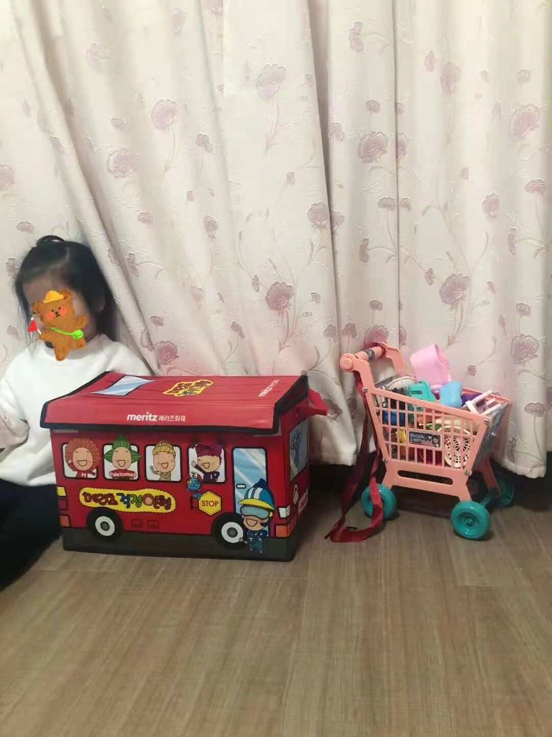 Cartoon bus storage box large capacity thick storage box