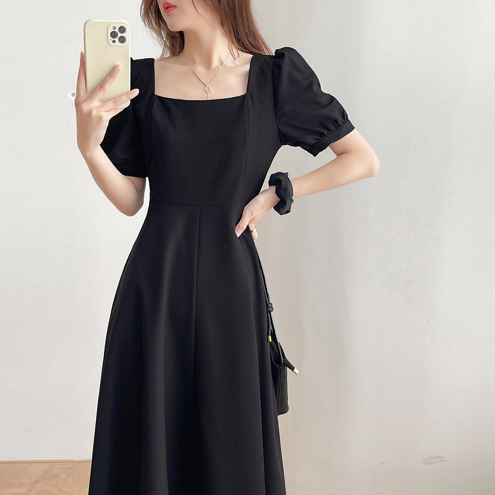 Black square collar dress for women Summer 2022 new French style retro collection waist display slim temperament Herbenwind long version of skirt