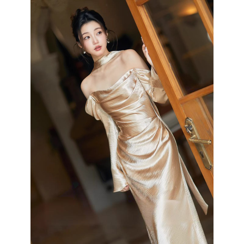 Golden Morning Robe for Women, Bride's Toast Dress, Annual Party Evening Gown, Host's Long-Sleeved Shiny Elegant Socialite Stunning Engagement Dress Golden Morning Robe for Women, Bride's Toast Dress, Annual Party Evening Gown, Host's Long-Sleeved Shiny Elegant Socialite Stunning Engagement Dress