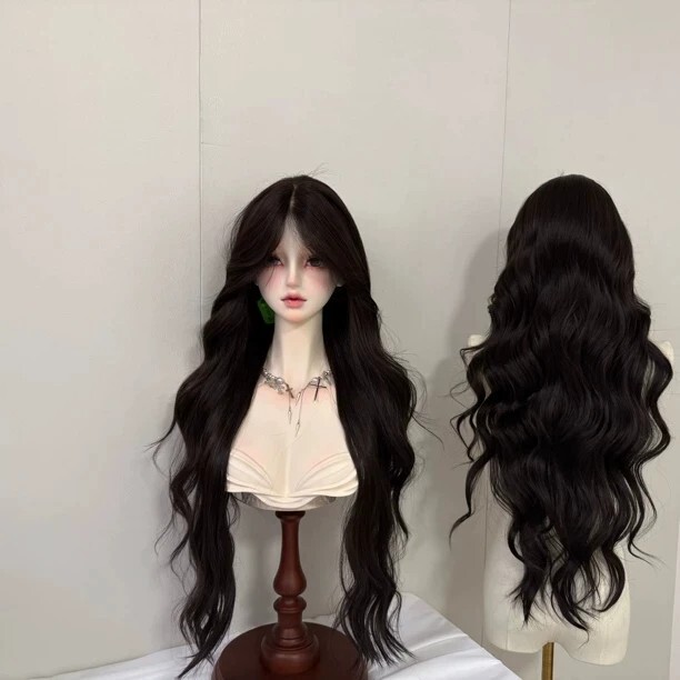 "Encounter" Black Tea Color Medium-Parted Large Wavy Natural Fluffy Long Curly Hair 75cm Daily Style Realistic Full Wig "Encounter" Black Tea Color Medium-Parted Large Wavy Natural Fluffy Long Curly Hair 75cm Daily Style Realistic Full Wig