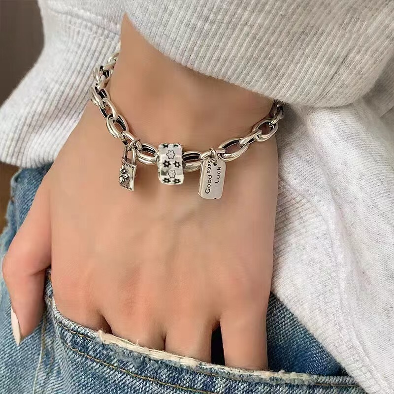 Distressed Hexagonal Star Bracelet for Women, Light Luxury, Niche, High-End, Exquisite, Fashionable, Retro, Trendy Bracelet, Gift for Girlfriend