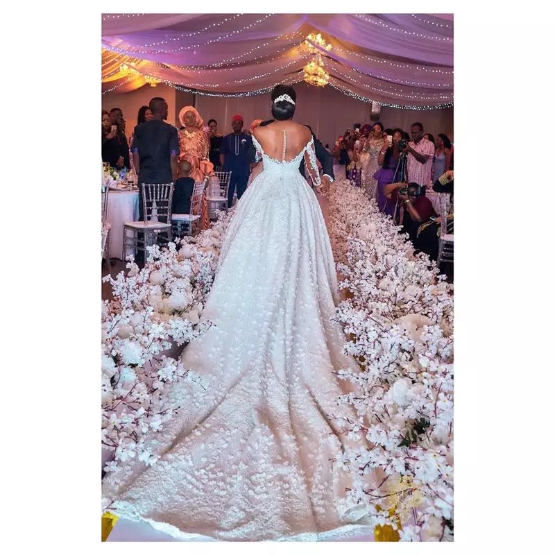 Long Sleeve Ball Gown Wedding Dress Lace Bridal Gown Long Sleeve Ball Gown Wedding Dress Lace Bridal Gown