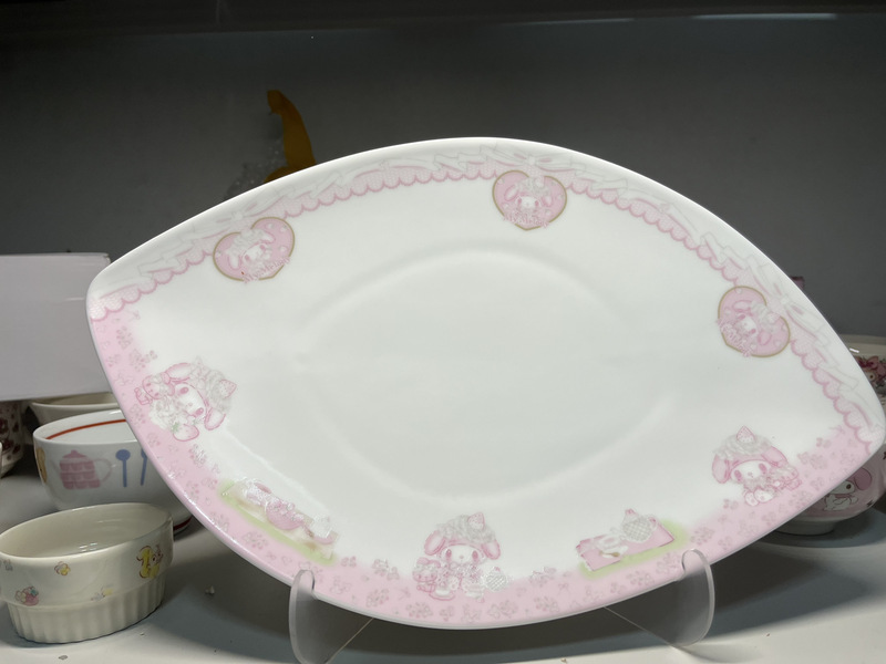 Melody Wedding Dress Series Ceramic Plates Cute Cartoon Animation Peripheral Tableware Household Dish Plates Fruit Plates Melody Wedding Dress Series Ceramic Plates Cute Cartoon Animation Peripheral Tableware Household Dish Plates Fruit Plates