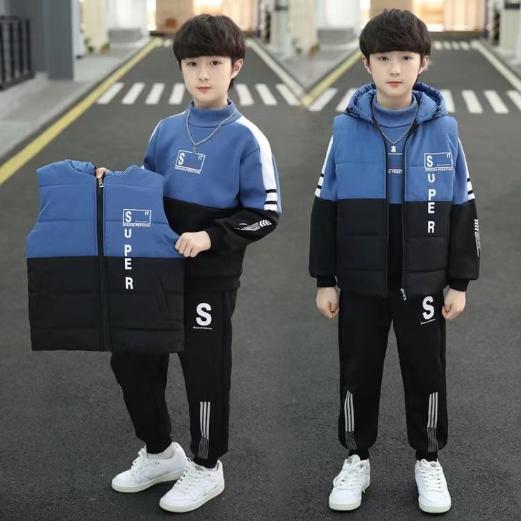Осенне-зимний костюм-тройка для мальчиков, новинка 2025 года, детский бархатный костюм плюс размер, свитер, детская плотная зимняя одежда