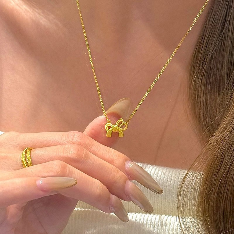 Sweet and Cute Style Gold Bow Pony Pendant Necklace, High-End, Non-Fading, Niche, Versatile Clavicle Chain for Women