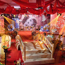 Chinese wedding props fence Chinese wooden bridge wedding road guide fence arch bridge forest wedding wooden arch screen