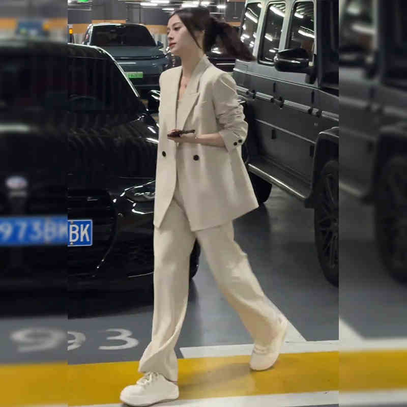 Suit Set for Women, Elegant and Stylish, 2026 Spring, Light Luxury, Casual, Fashionable, Workwear, Professional Suit Jacket, Formal Two-Piece Set Suit Set for Women, Elegant and Stylish, 2026 Spring, Light Luxury, Casual, Fashionable, Workwear, Professional Suit Jacket, Formal Two-Piece Set