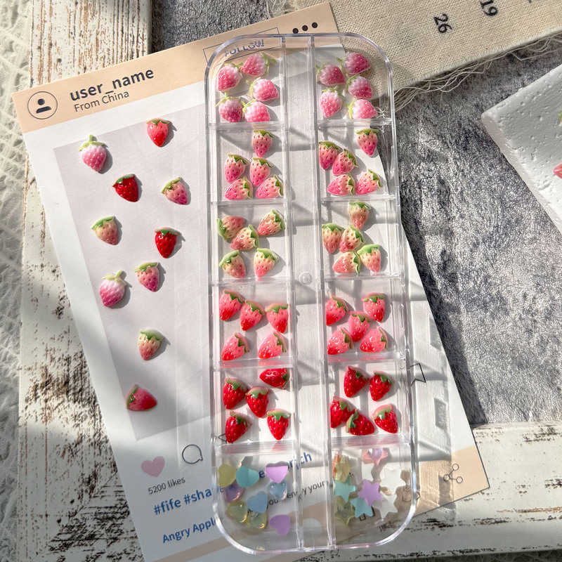 Mixed Style Nail Art Decorations, Gradient Strawberry Fruit Cartoon Cute Mini 3D DIY Wearable Nail Accessories