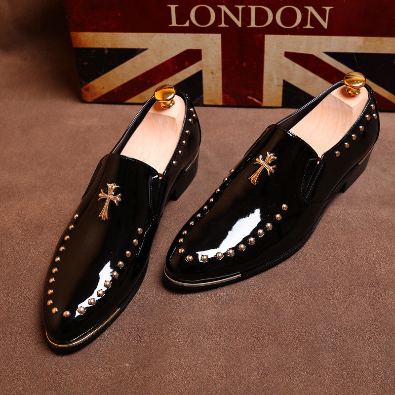 Inlen Small Leather Shoes Men's Korean Version Pointed Hair Stylist Wave Shoes Nightclub Casual 100 Hitch Young Men's Shoes Bright Face Shoes 