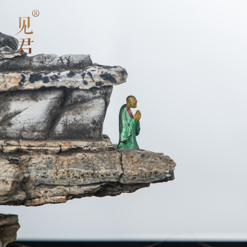 Pure bronze antique small man Occasional Sand Pan Bonsai Fake Mountain Stone Built View Micro Landscape Decoration Micro-Distance Photography Accessories Small Pendulum