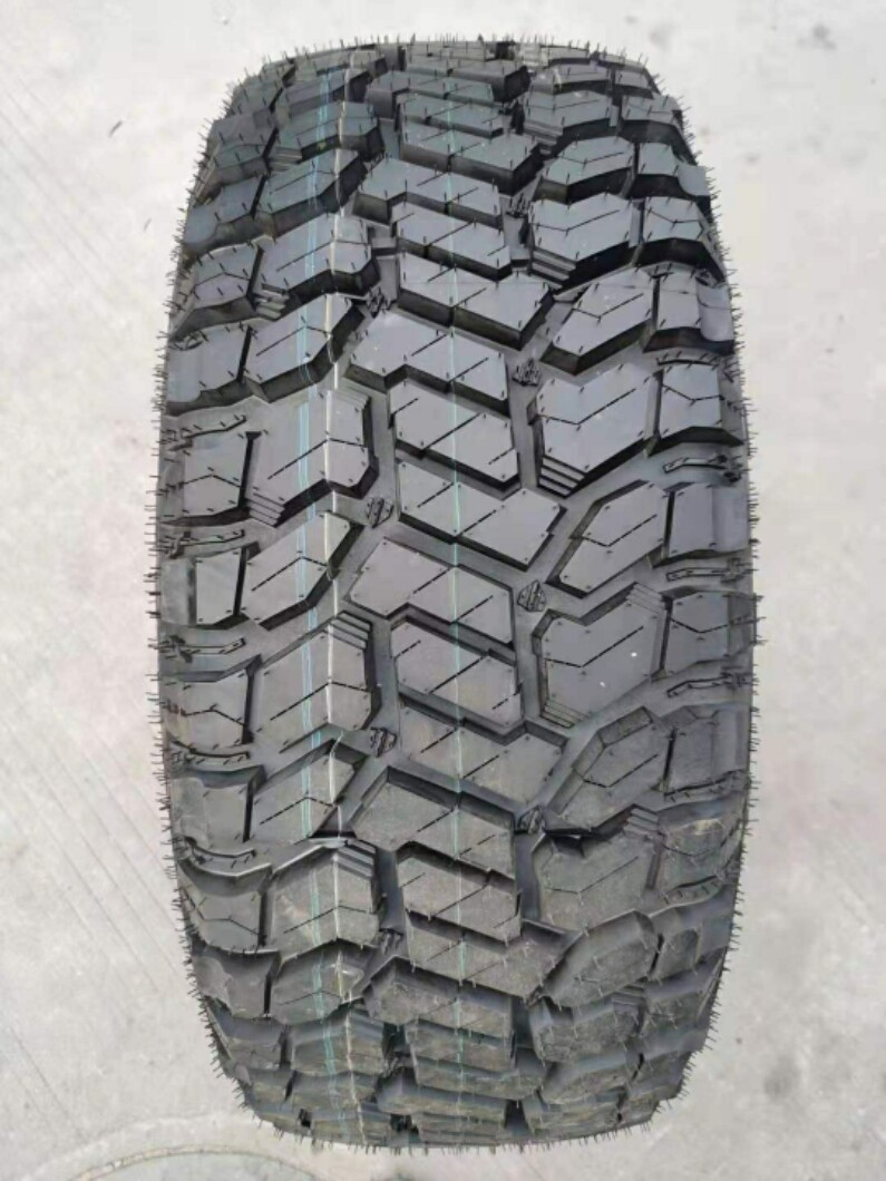 AT cross-country tire 265 275 285 295 305/50/55/60/65/70/75R16R17R18R20R22
