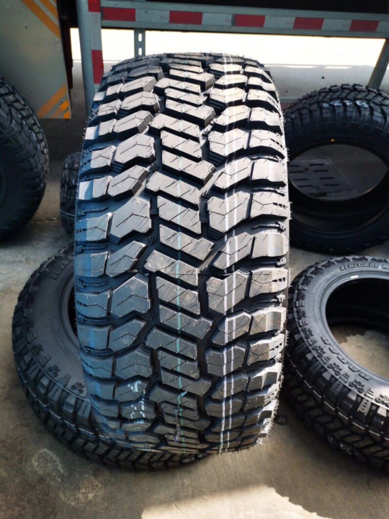 AT cross-country tire 265 275 285 295 305/50/55/60/65/70/75R16R17R18R20R22