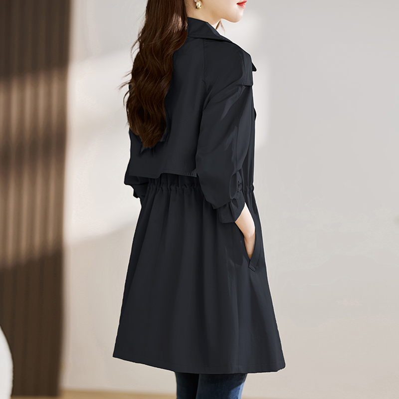 This year's popular windcoat jacket women's 2023 new women's clothes in the middle of the autumn autumn and winter small children's spring and autumn coat-Taobao