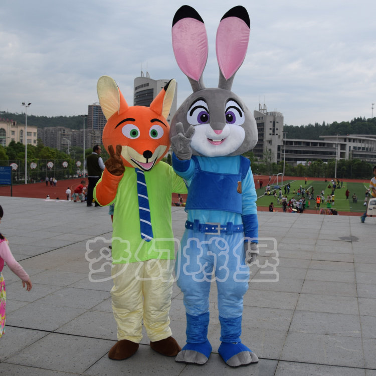 Crazy Animal City cartoon doll costume rabbit Judy Fox Nick custom-made people wear doll plush props