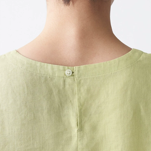 Муджи подождите, мыть с семидушной блузкой рукава