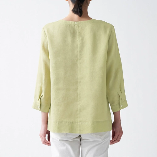 Муджи подождите, мыть с семидушной блузкой рукава