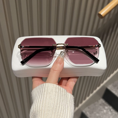 Универсальные очки на солнечной энергии подходит для мужчин и женщин, изысканный стиль, простой и элегантный дизайн