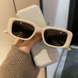 Квадратные модные белые солнцезащитные очки подходит для мужчин и женщин, популярно в интернете, городской стиль, по фигуре, изысканный стиль