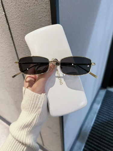 Ретро металлические небольшие солнцезащитные очки подходит для мужчин и женщин