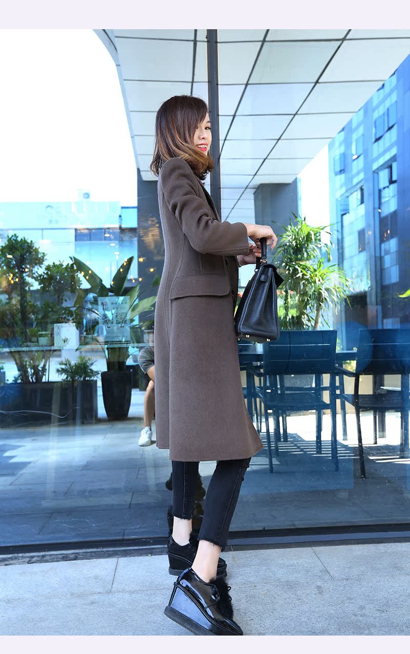 Mùa đông mới áo len đôi ngực nữ Slim eo giảm béo dài phù hợp với cổ áo lông cừu sang trọng áo khoác dạ nữ 2020