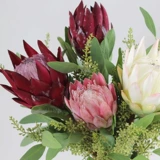 Симпатичная домашняя симуляция растения Моделирование цветочника