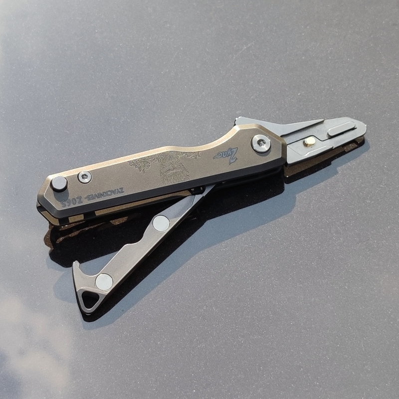 Zyacknives Z06S Quick-Release Folding Scalpel with Spare Blade Compartment