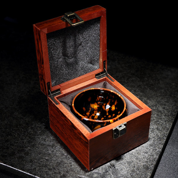 非遗传人秦卖松监制 红英陶瓷 景德镇产 酒金玳瑁釉 主人杯 功夫茶杯 实木礼盒装 天猫优惠券折后￥209包邮（￥239-30）多款可选