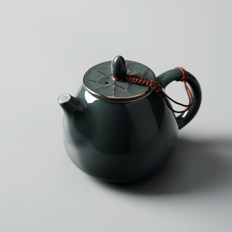 Jingdezhen teapot household white porcelain ceramic teapot single pot of tea is small kung fu tea kettle
