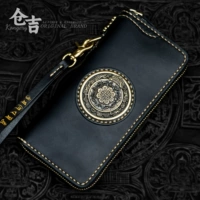 Черный браслет