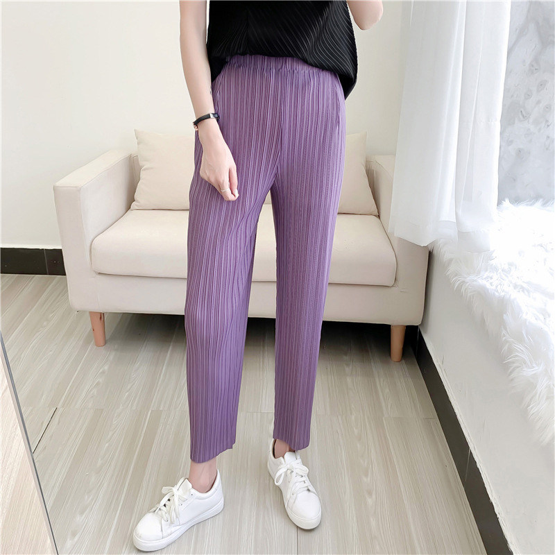 Miyake pleated pants women's 2022 new summer nine-point cigarette pants casual pants elastic large size thin