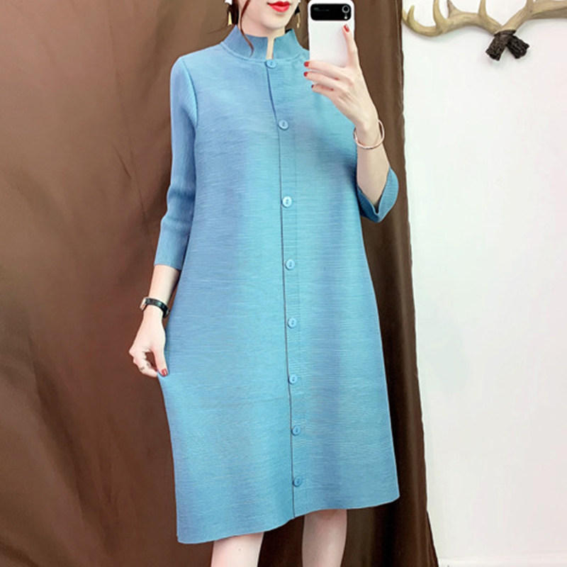 Triple Residence Pleated Jacket Woman 2021 Summer Wind Sweater Air conditioning Shirts Sunscreen for Long version 100 hitch cardiovert