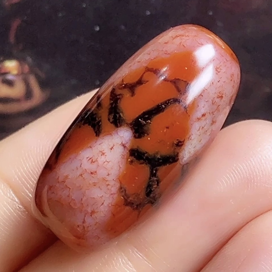 老料藏红虎牙天珠，神秘魅力何在？✨-手饰-淘宝好物网